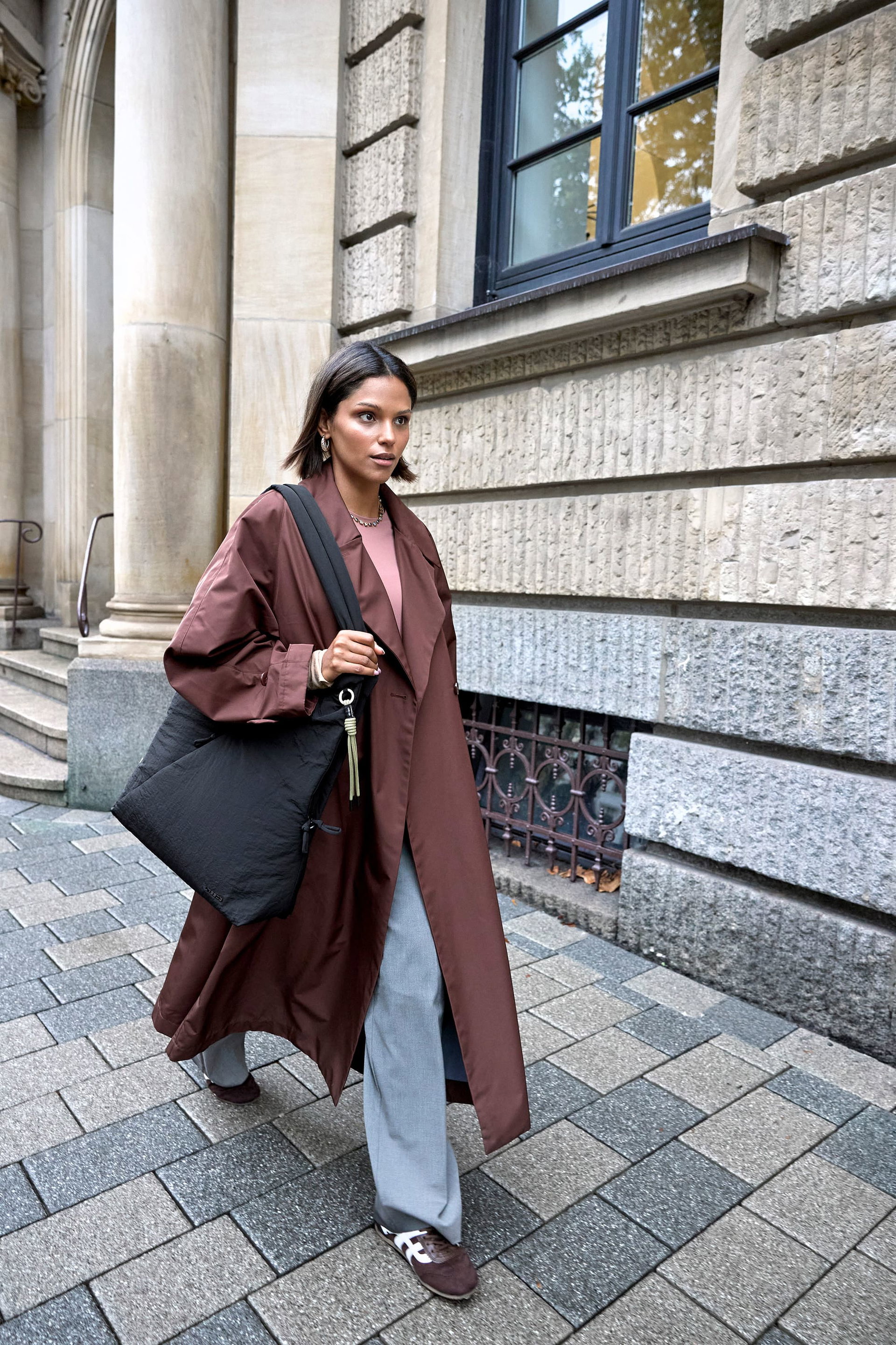 Trench coat, brown, long sleeve, shoes, bag
