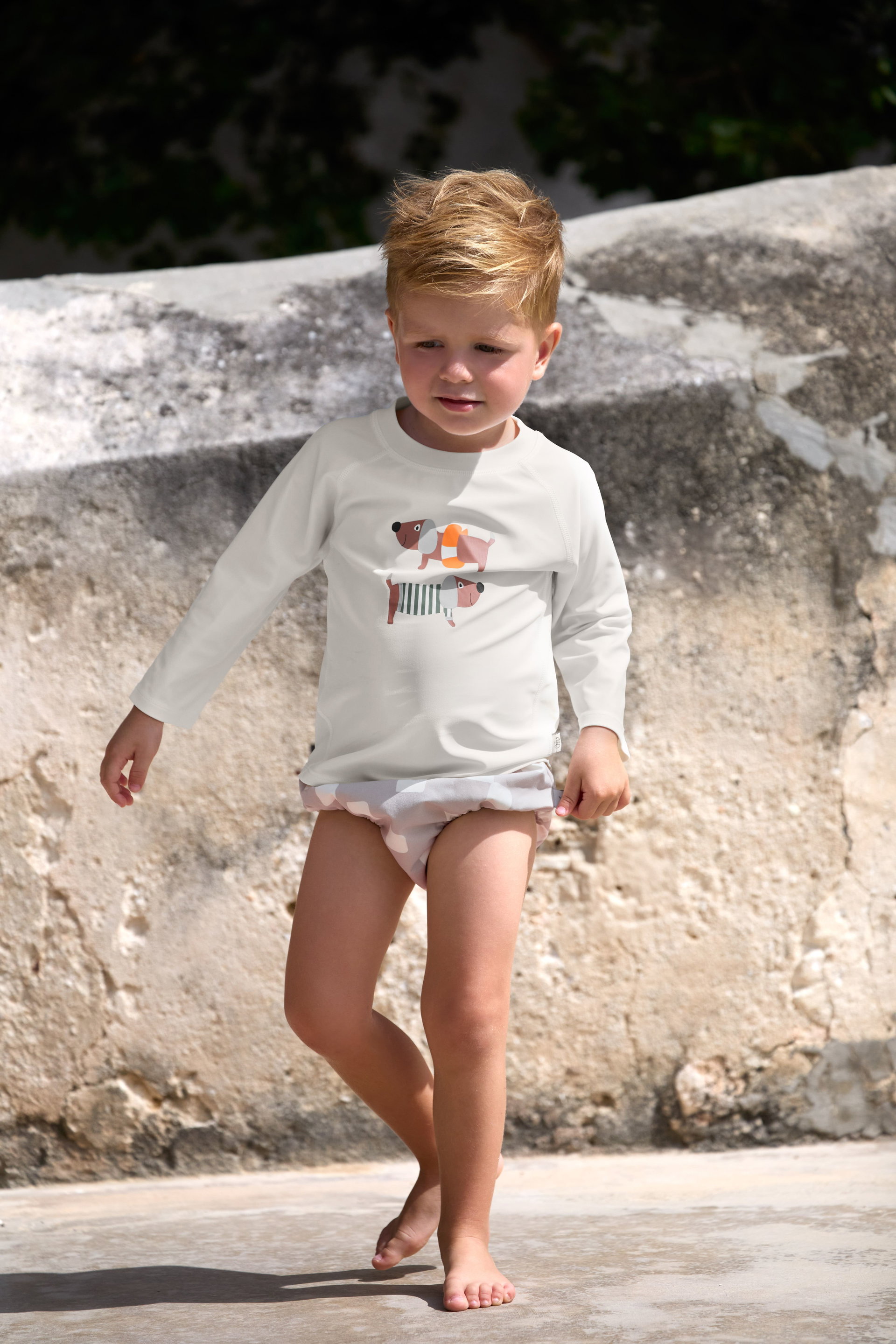 Kurze Hose, Fotografie, Portrait, Barfuß, T-Shirt