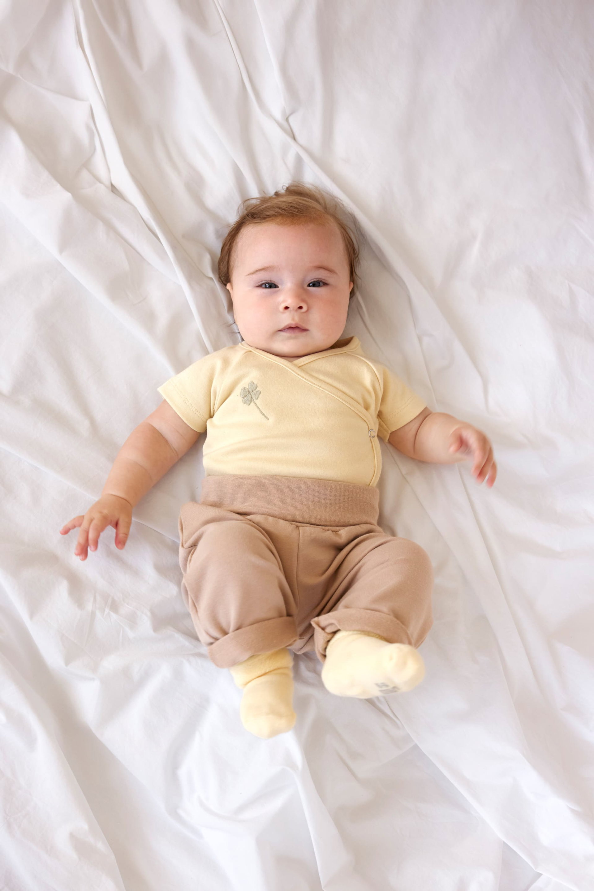 Baby-Wickelshirt, Babyhose, Kurzarm, Überkreuzverschluss, Pastellfarben