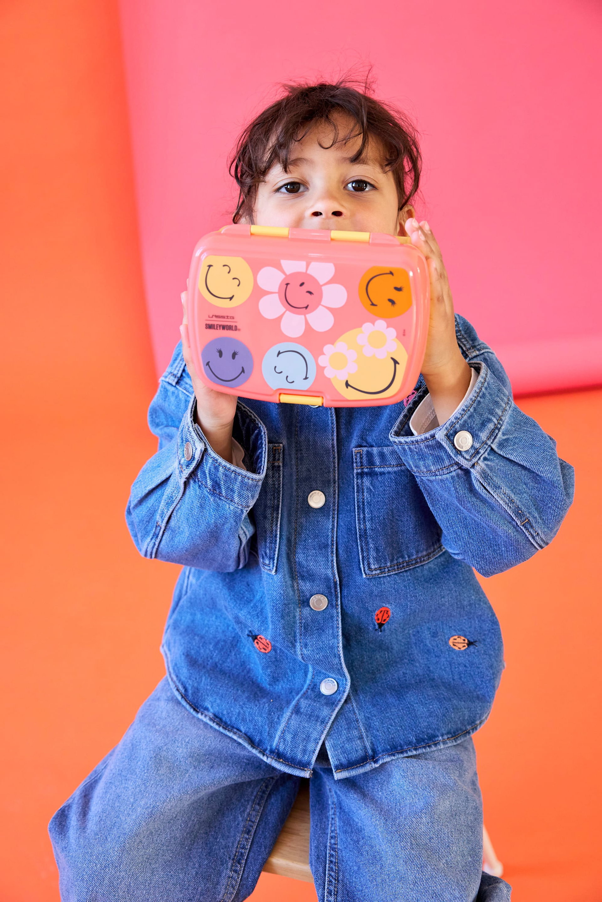 Kindertasche, Kinderlunchbox, rosafarbene Tasche, Blumenmuster, Denim Jacke
