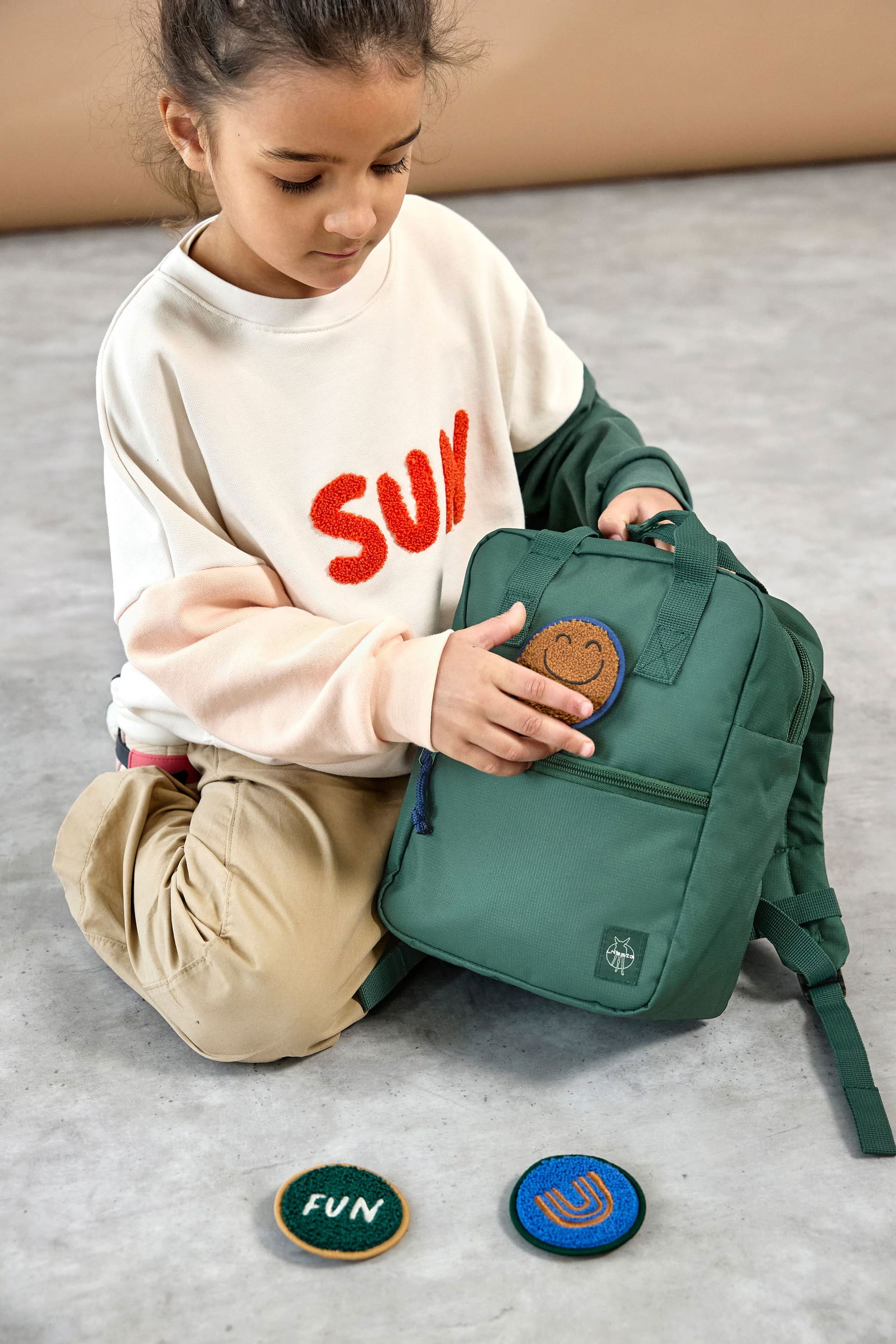 Mini Square Backpack Little Gang, dark green Lässig