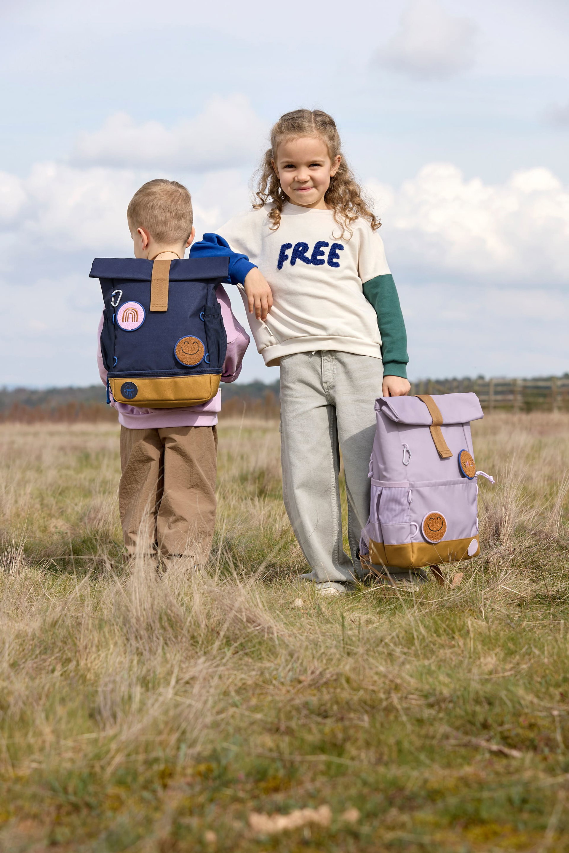 Gras, Person, Gehen, Tasche, Kind