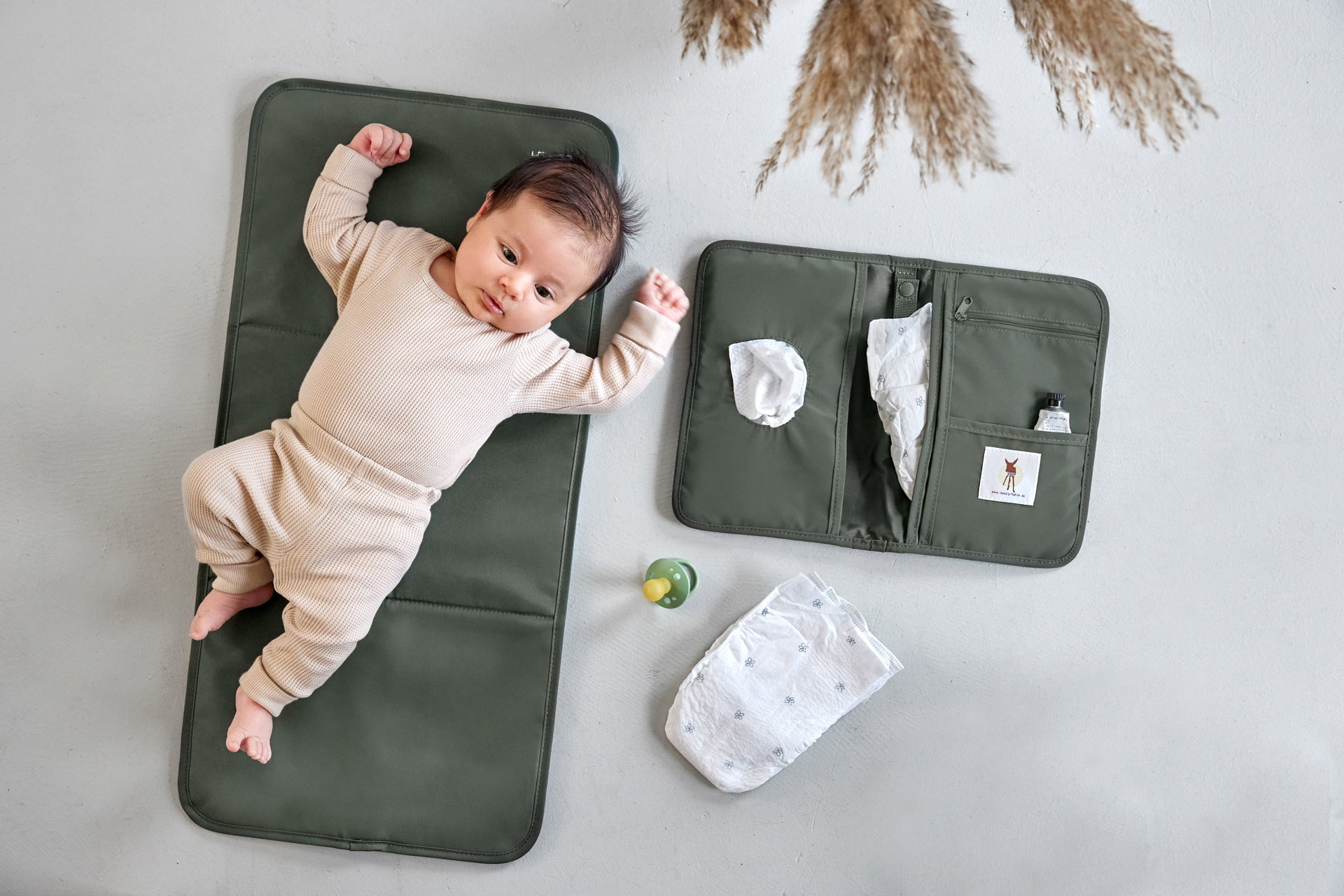 Bild 3 Windeltasche - kleine Wickeltasche, Olive