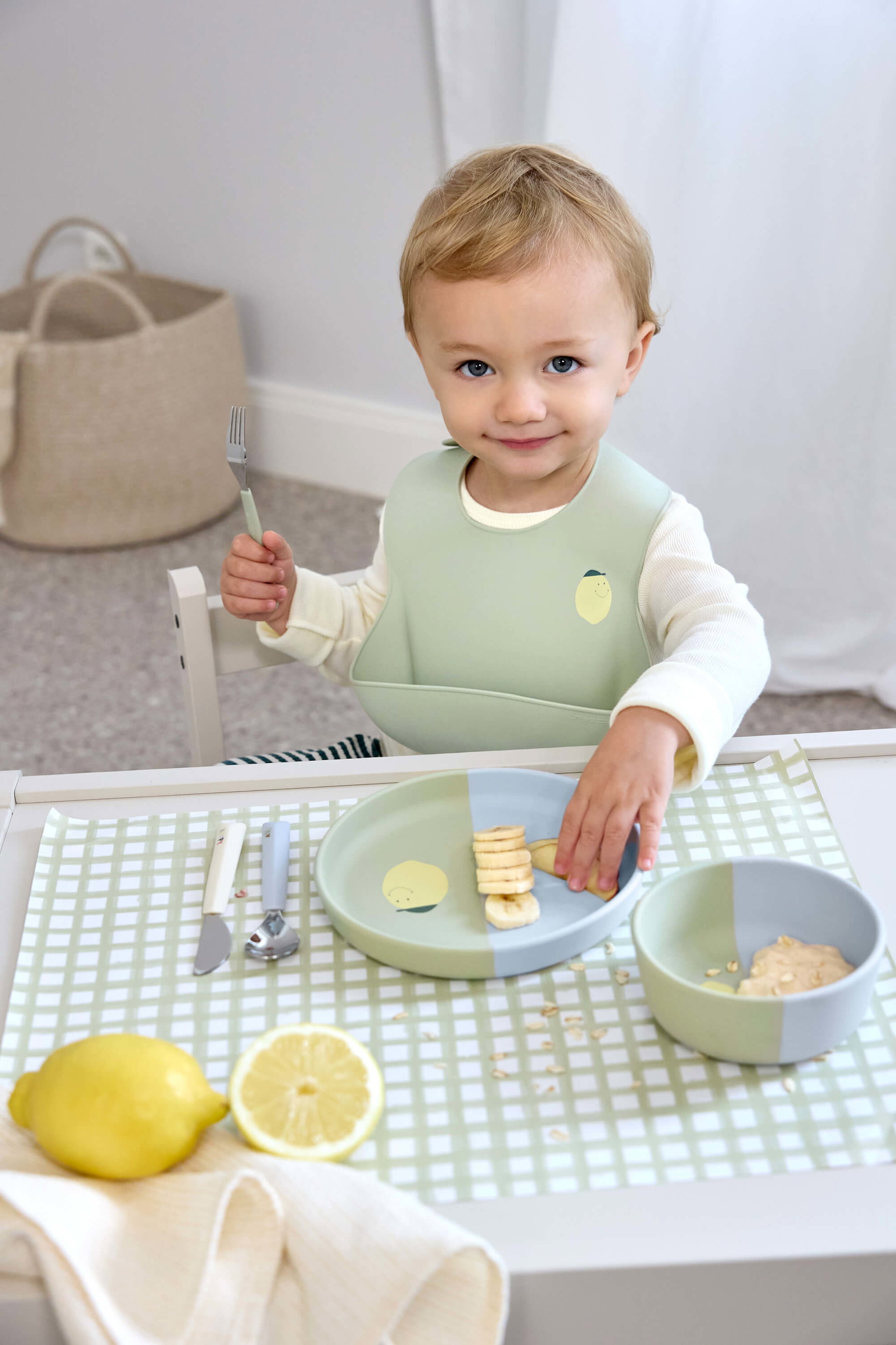 Lässig Piatto per Bambini Happy Fruits Lemon - Pappa - Acquista online Lässig Piatto per Bambini Happy Fruits Lemon - Pappa - Acquista online
