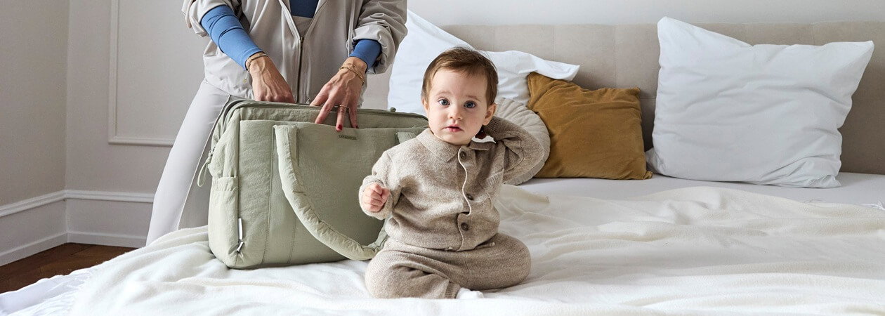 baby, baby clothing, onesie, beige, bedroom decor