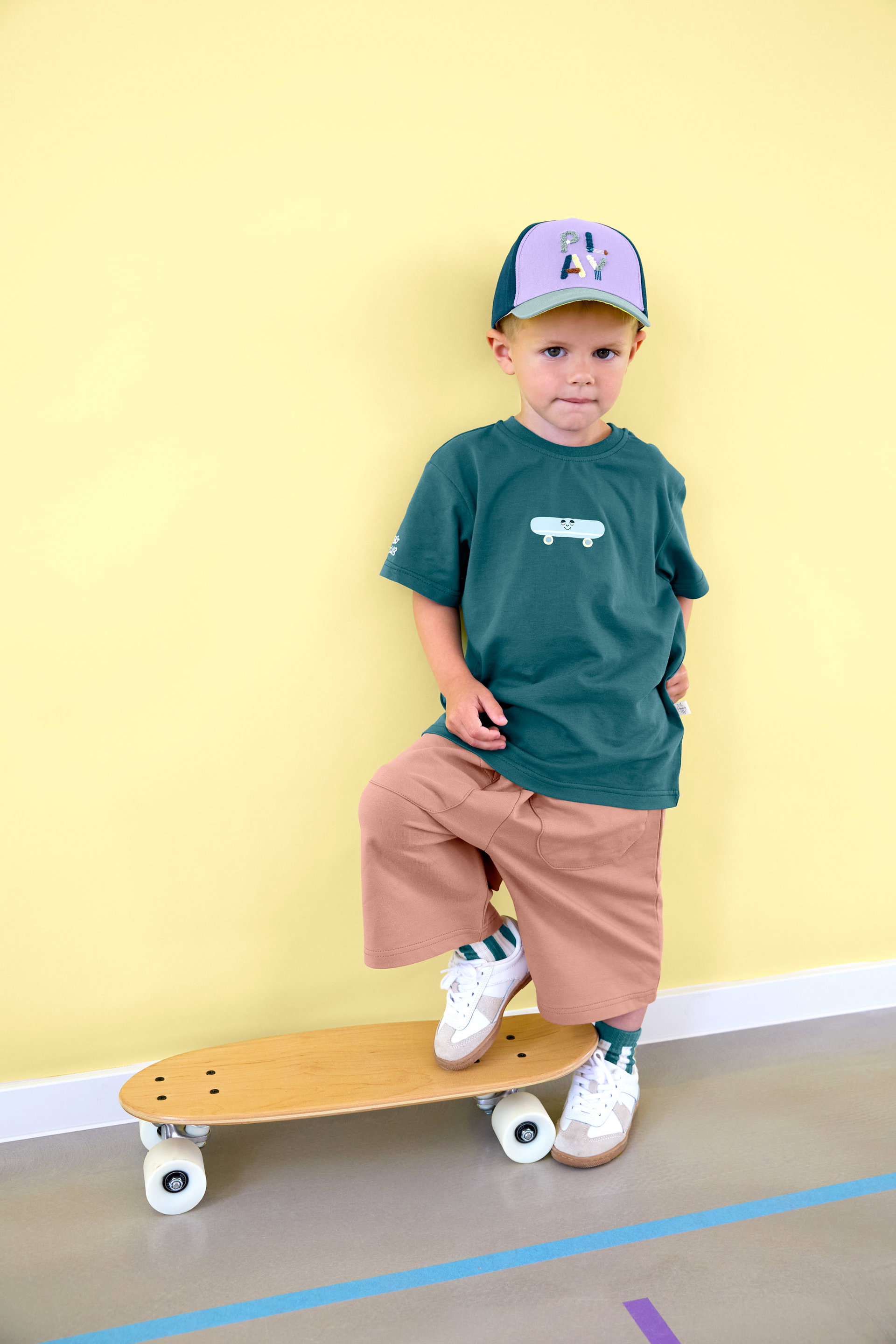 Kurze Hose, Schuh, Hut, Person, Portrait