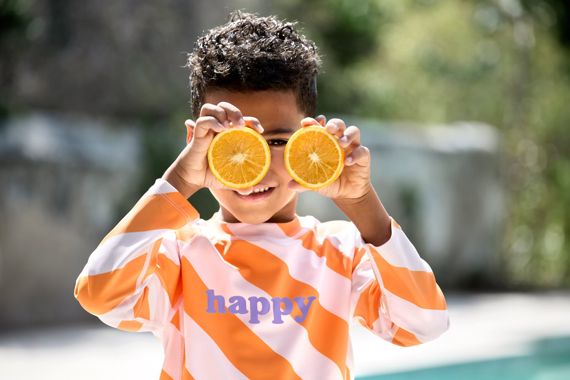 kind, orange, orangenscheiben, kleidungsmuster, shirt?