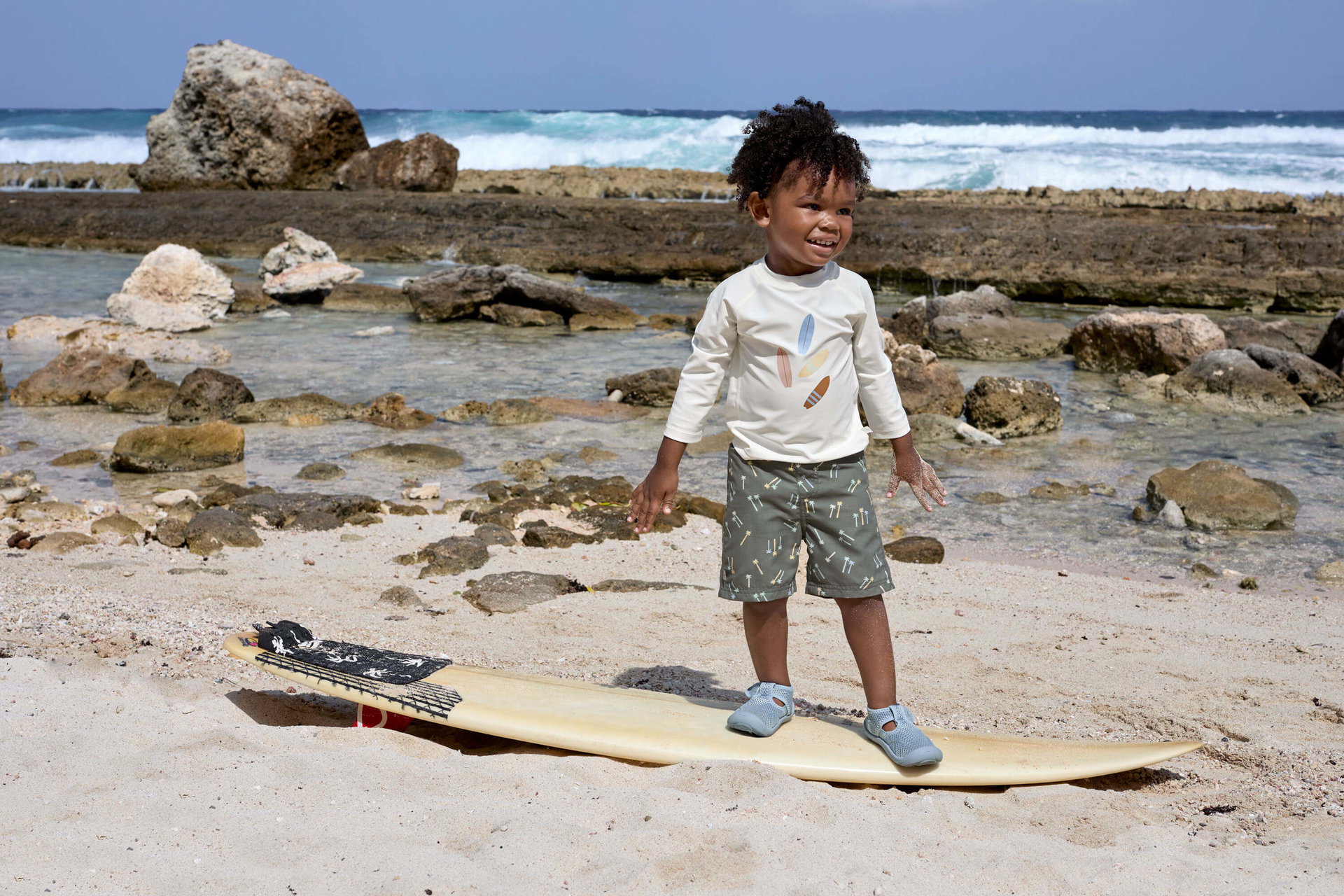T-shirt de bains à manches longues enfants (anti-UV) - Surfboard, écru
