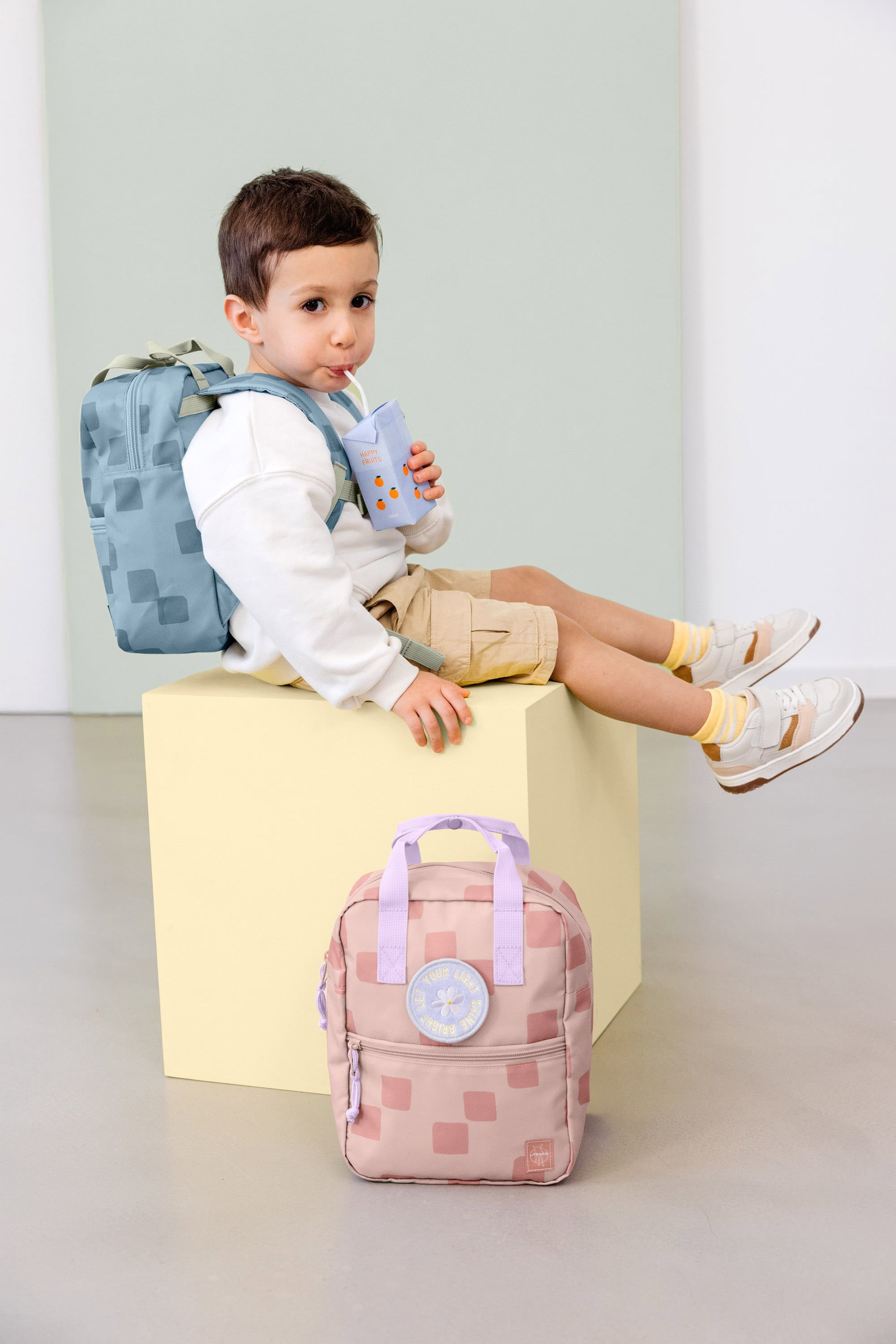 Bild 8 Kindergartenrucksack Square - Pattern Party, Blau, Tasche, Junge, Kind, Männlich, Person
