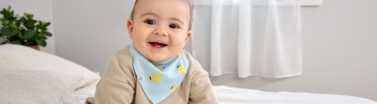 Jeu éducatif Pour Enfants, Trouver Les Mots Pour Un Dessin Animé Mignon, Blazer, Chaussettes